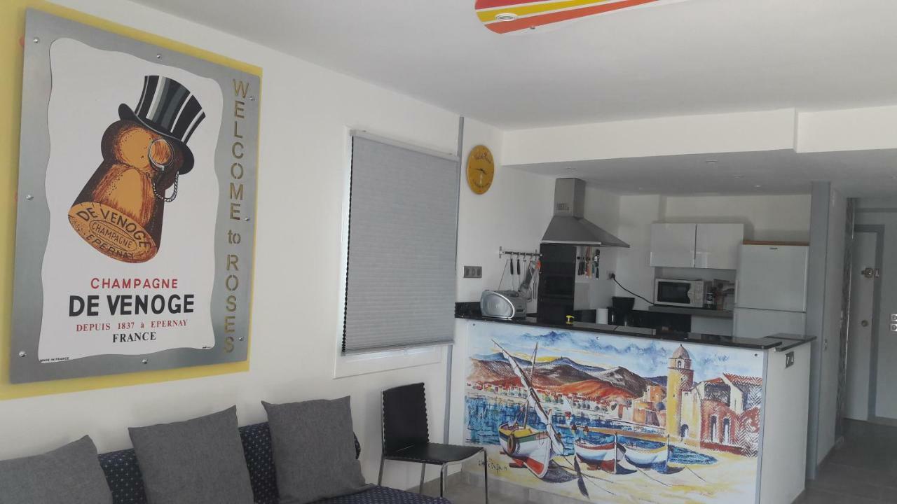 Residencia Platja De Apartment Roses